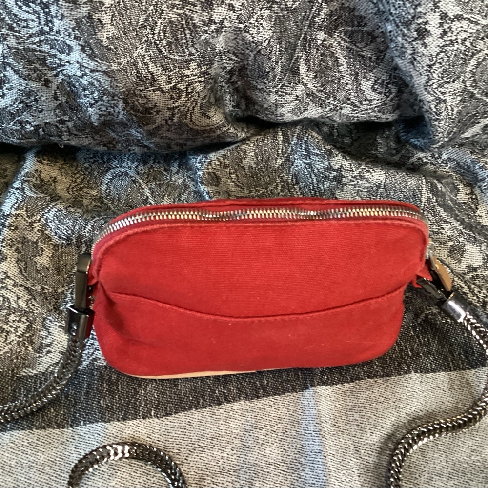 Hermes small red canvas cosmetic pouch with gunmetal chain strap and dust bag - Picture 7 of 9